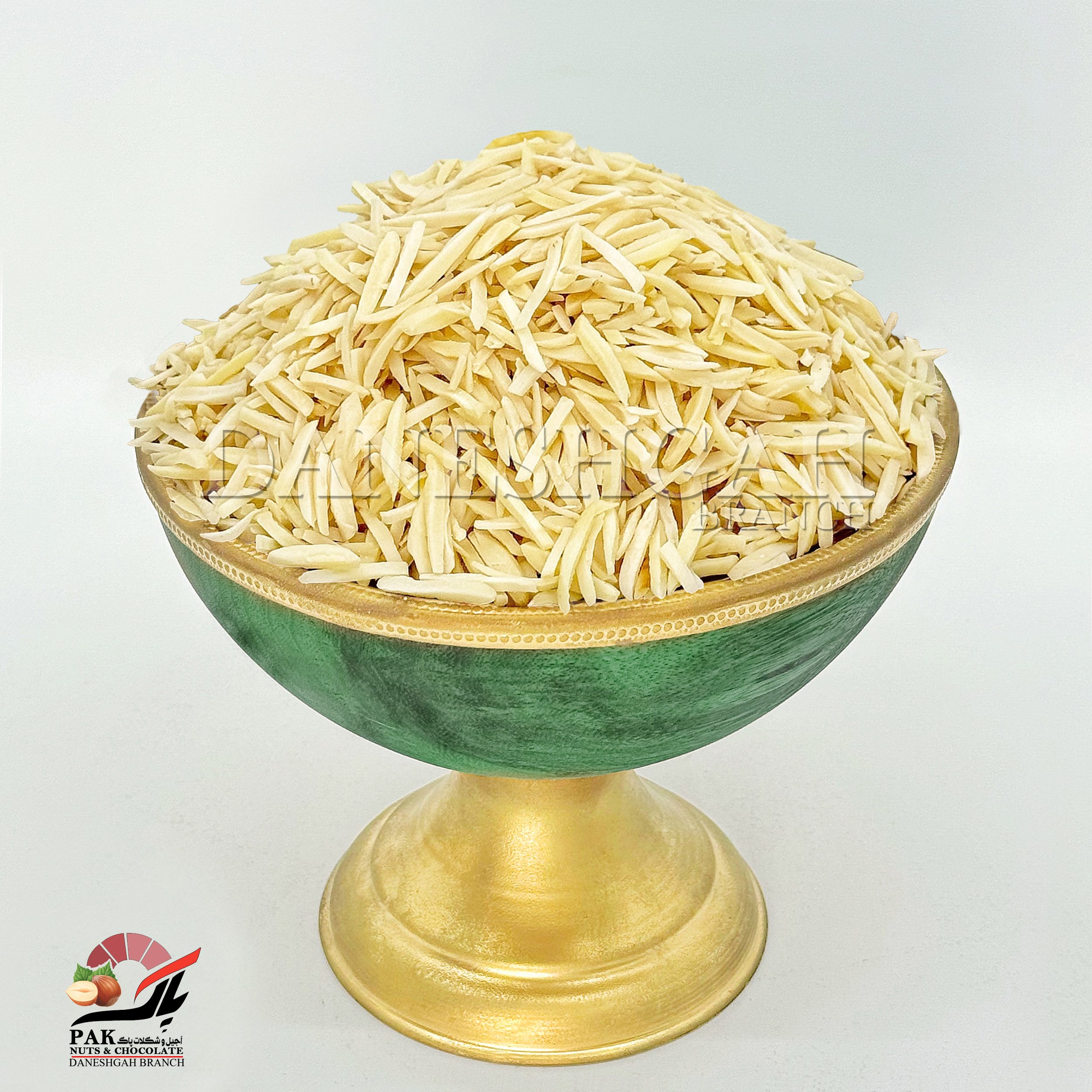 خلال بادام درختی