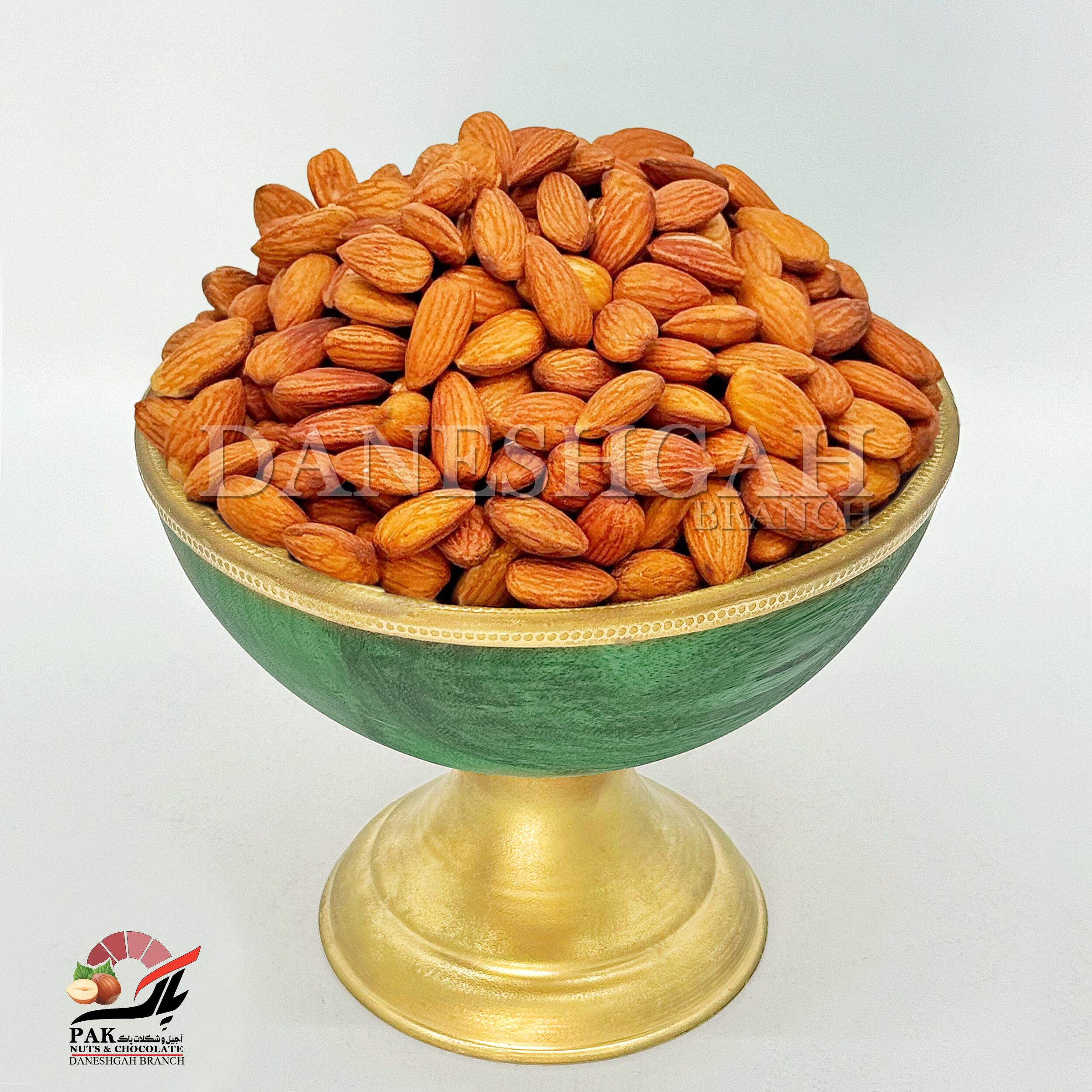 مغز بادام درختی خارجی ممتاز شور