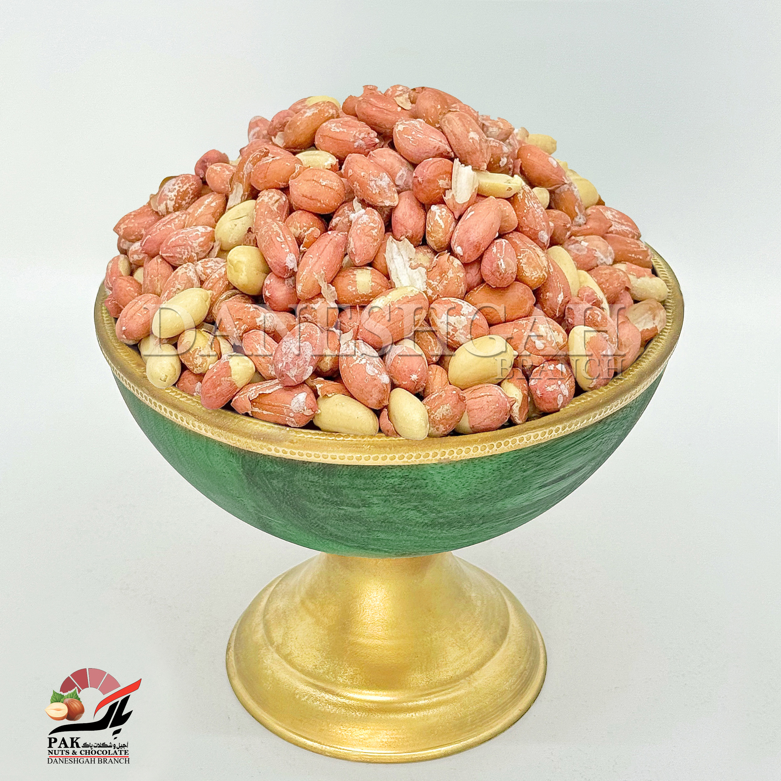مغز بادام زمینی شور ایرانی